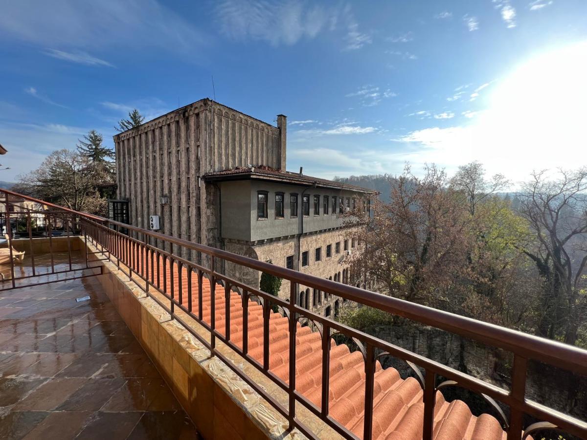Hotel Bolyari Veliko Tŭrnovo Exterior photo