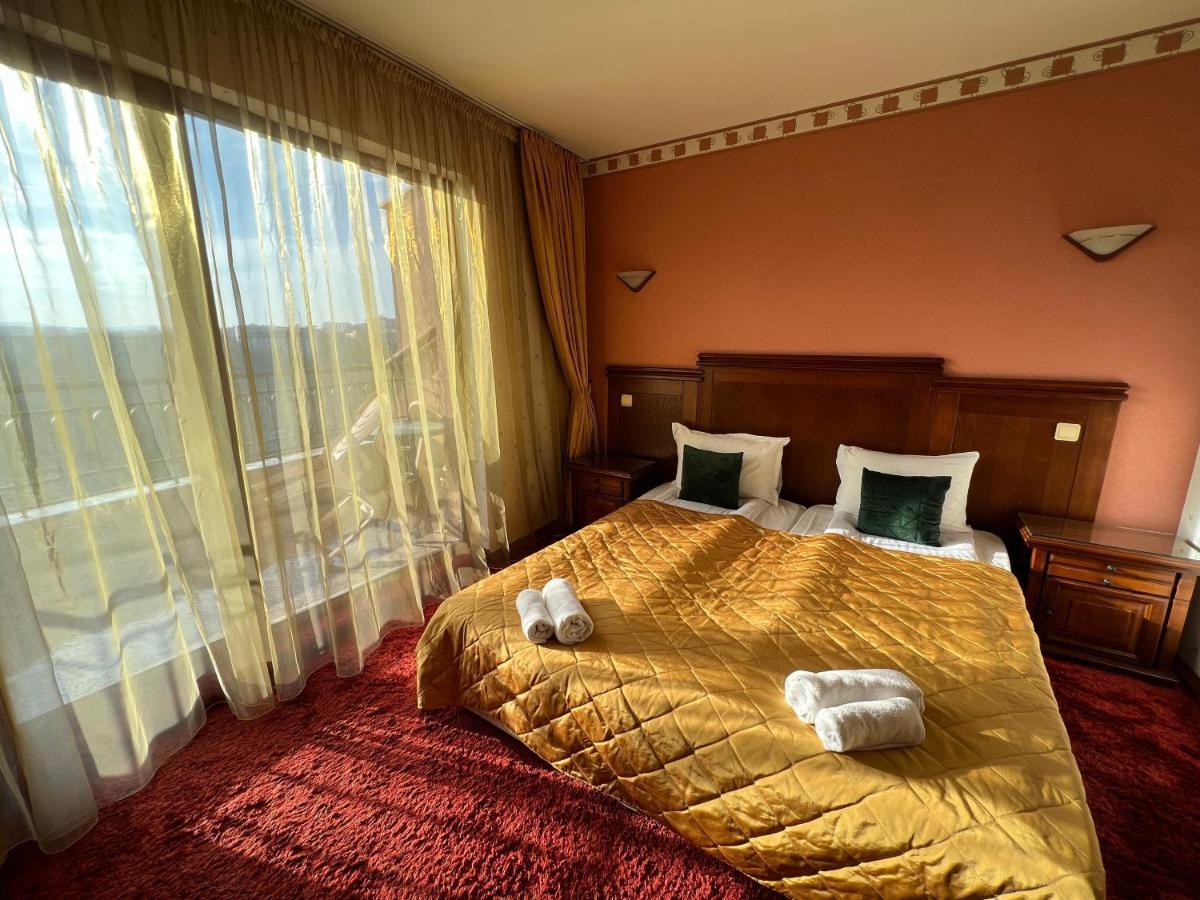 Hotel Bolyari Veliko Tŭrnovo Exterior photo