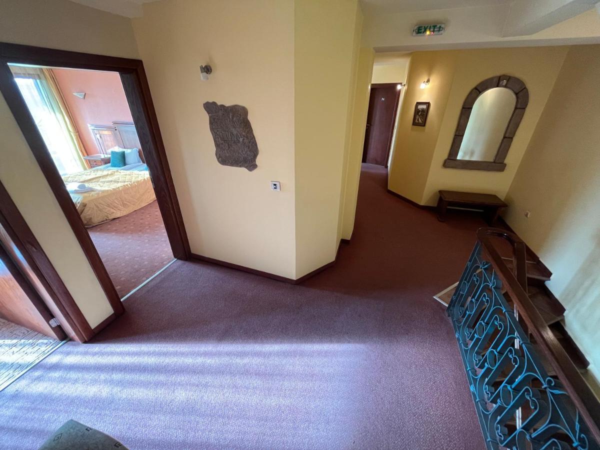 Hotel Bolyari Veliko Tŭrnovo Exterior photo